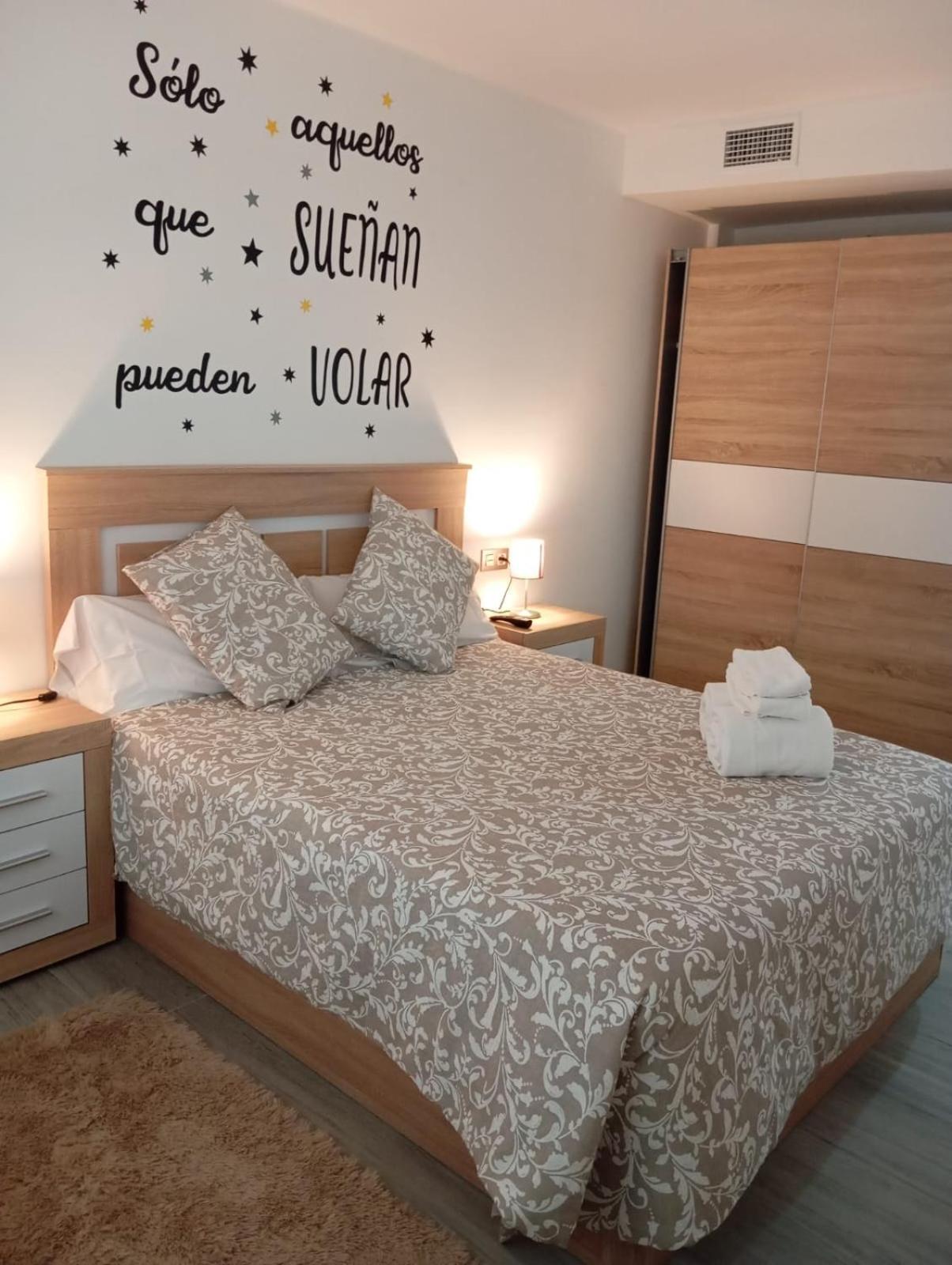 Apartamento Con Jacuzzi El Rincon De Las Delicias Zaragoza Exterior foto